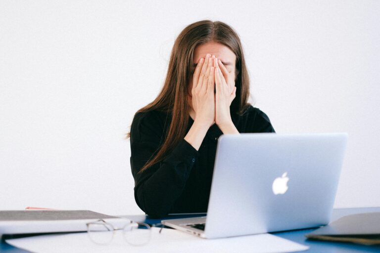 Lonely in Home Office? How to Handle Home Office Anxiety and Low Motivation home office anxiety